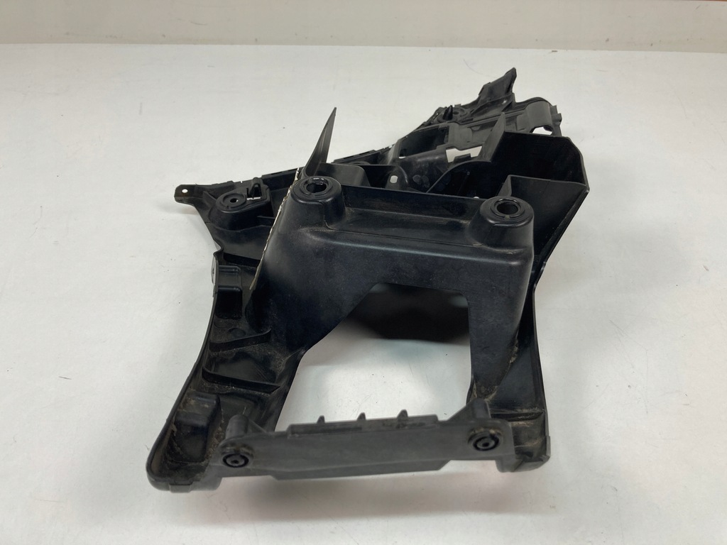 фото №9, Напрямна бампера задня лівий правий bmw 1 f40 7461400