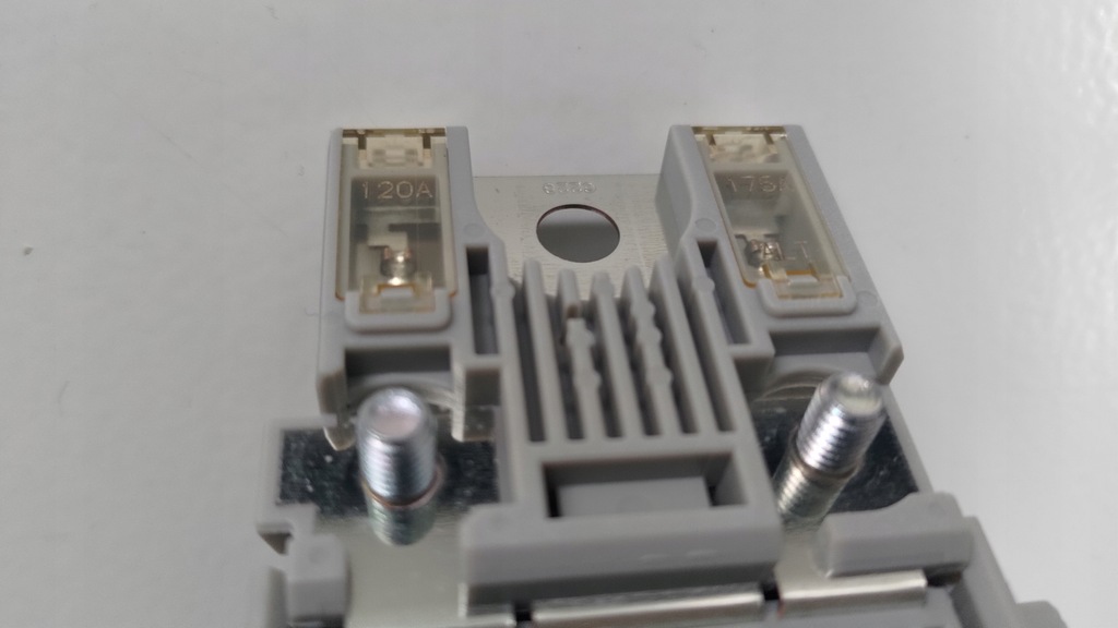 фото №7, Peugeot 4008 citroen c4 aircross 1.6 hdi клемма plus предохранители