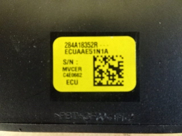 фото №4, Модуль блок управления ecu duster ii 4x4 284a18352r