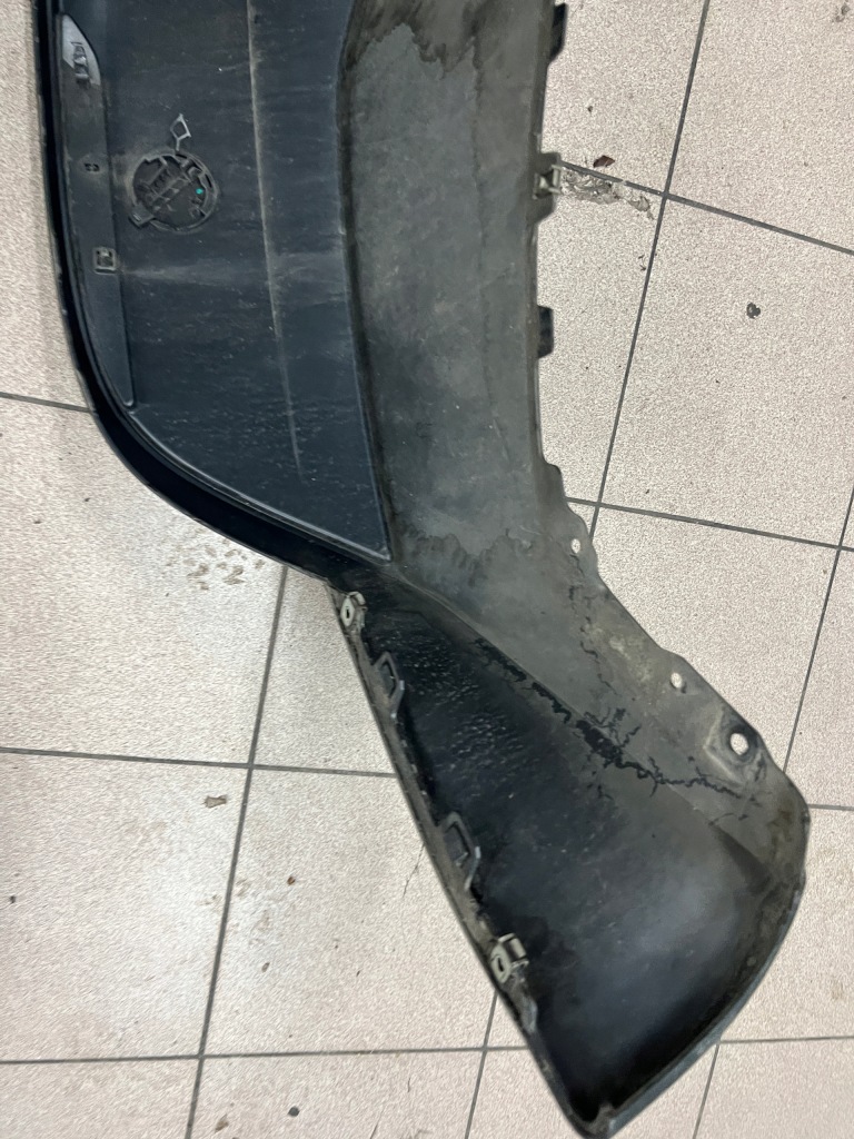 фото №11, Tesla model y 20- накладка спойлер бампера заднего задняя