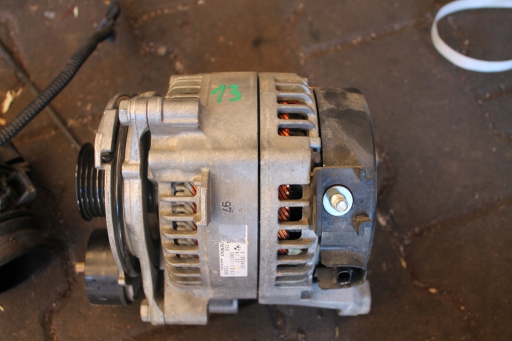 Купить 13. генератор bmw 1042111052