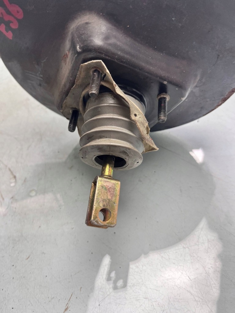 Bmw z3 e36 --- усилитель тормозов тормозные 10636219044 Киев