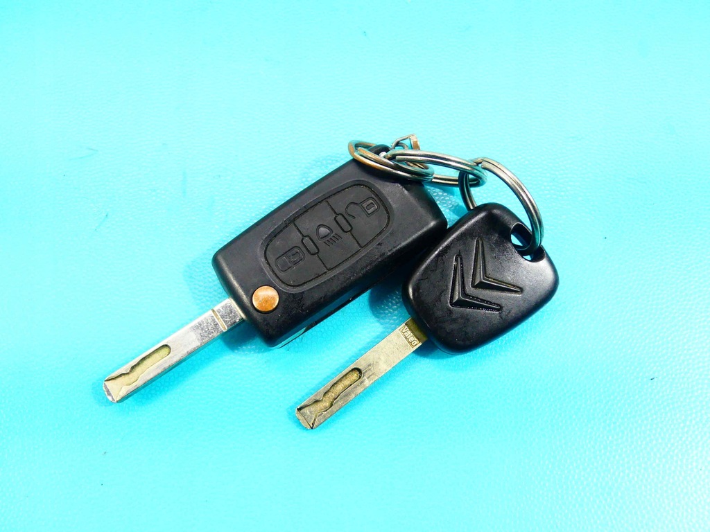 фото №11, Бортовой компьютер набор citroen c4 i 2.0 hdi delphi