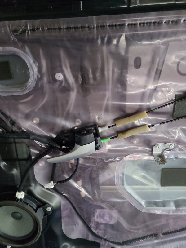 фото №10, Дверь задние правое toyota prius plus 11-14 67003-47200