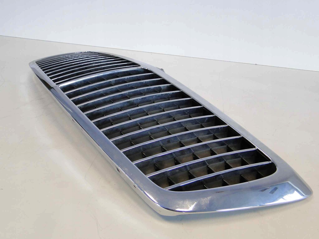 фото №10, Maybach 240 57 57s 62 решётка радиатора решётка радиатора оригинал 2002-