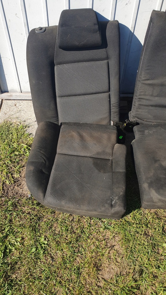 фото №3, Peugeot 207 hb 5 дверь - заднее сиденье задняя