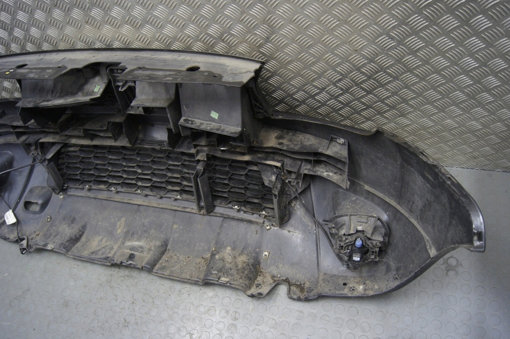 фото №13, Бампер передний перед dacia duster i 1.2 tce nv676