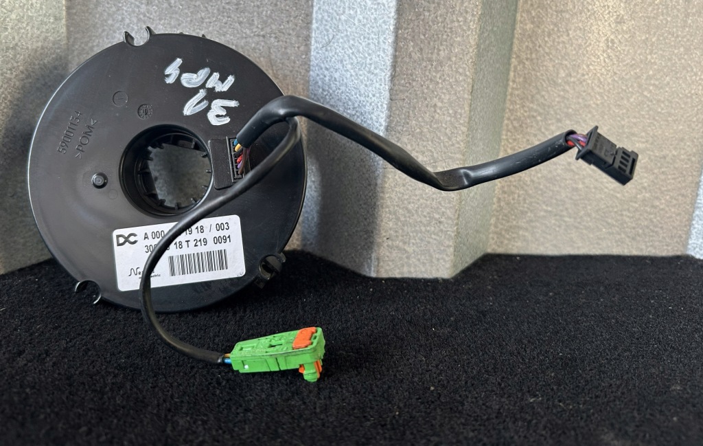 Купити Стрічка керма mercedes actros mp4 a0004641918