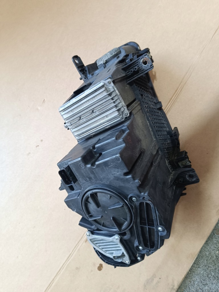 фото №12, Комплектна лампа ліва перед bmw x5 f15 x6 f16 7410683 eu адаптивний led