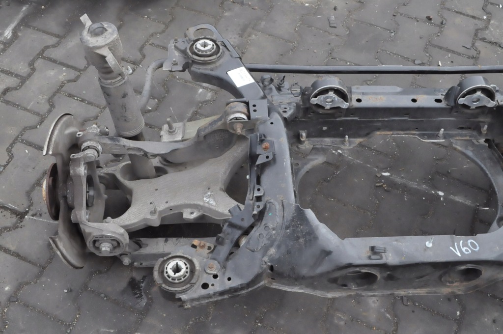 фото №7, Volvo s60 iii v60 ii t8 plug in hybrid подвеска задние балка задняя 32268548