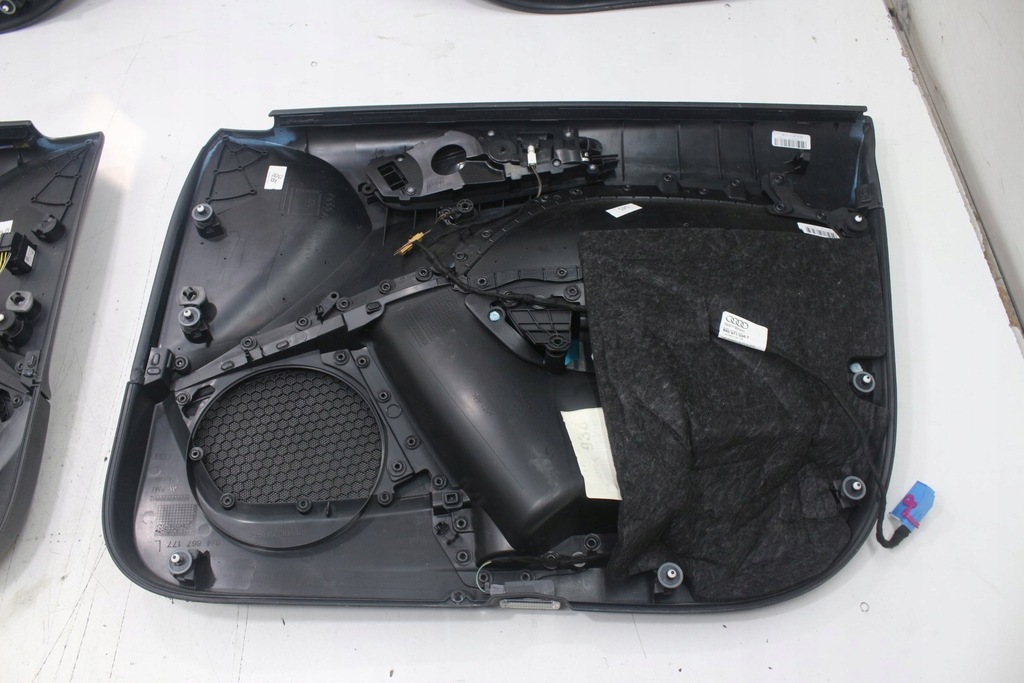 фото №9, Audi a1 8x обшивки дверь комплект anglik