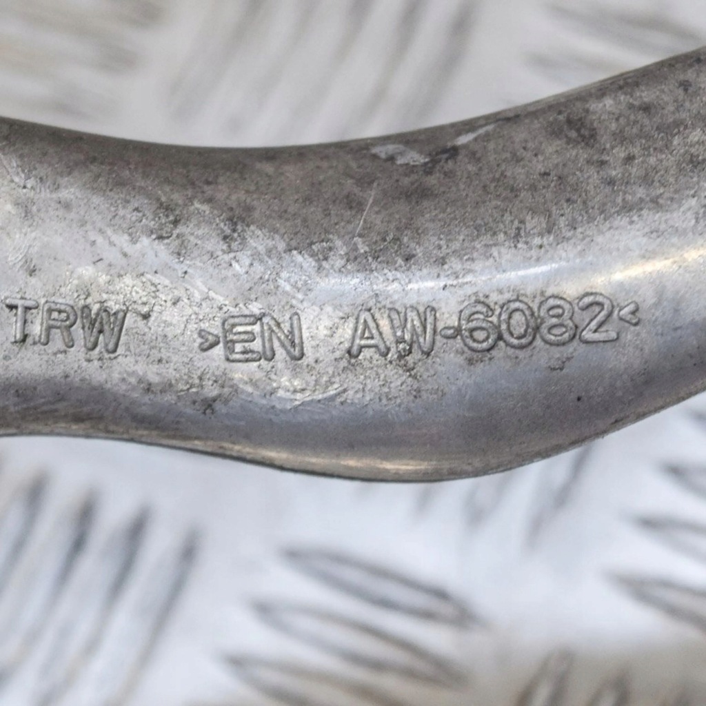 фото №6, Bmw 1 f20 f21 2019 ліва сторона нижній важіль передній