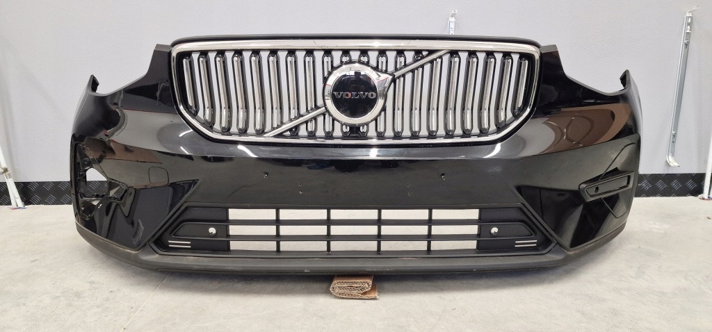 фото №1, Volvo xc40 lift 2022- бампер передний перед