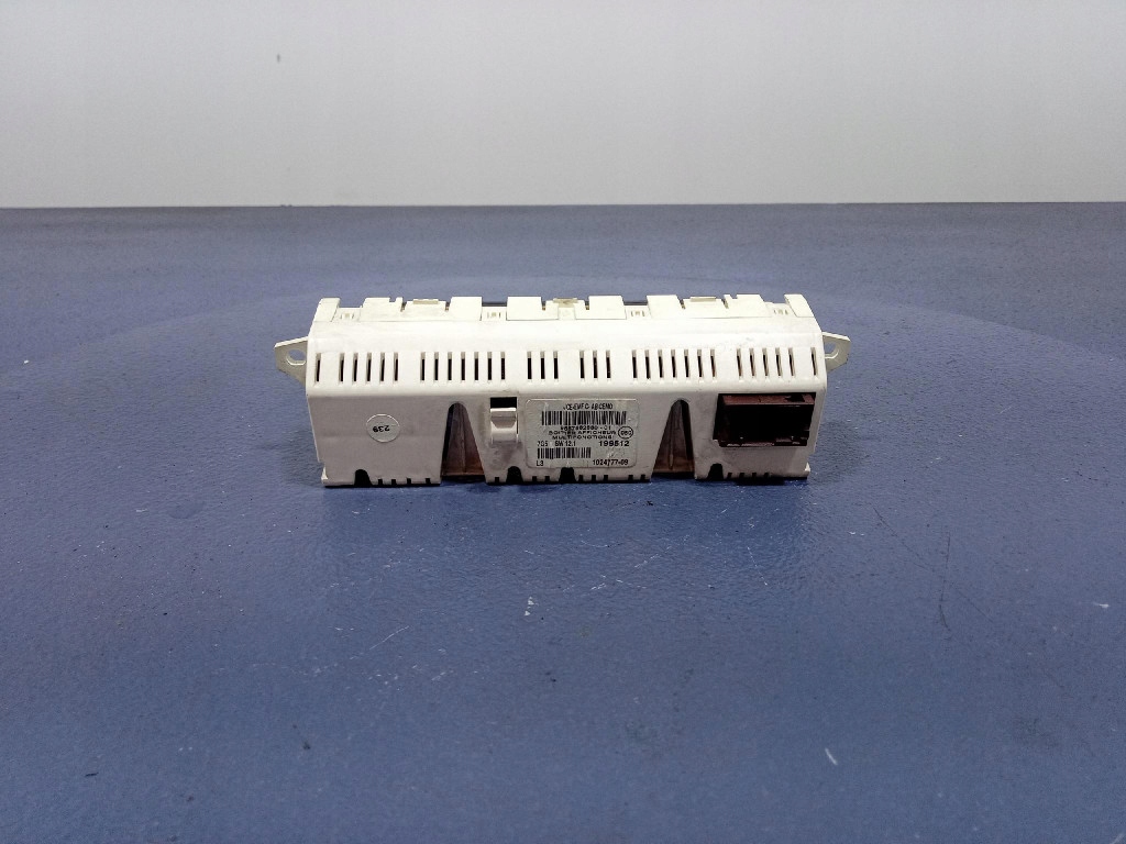 Citroen c4 1 04- экран дисплей радио 9657882880 Оригинал