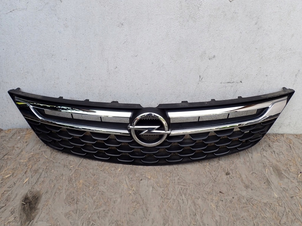 фото №1, Решётка радиатора решётка радиатора opel astra k 5 v b16 2015-2019r 13464791