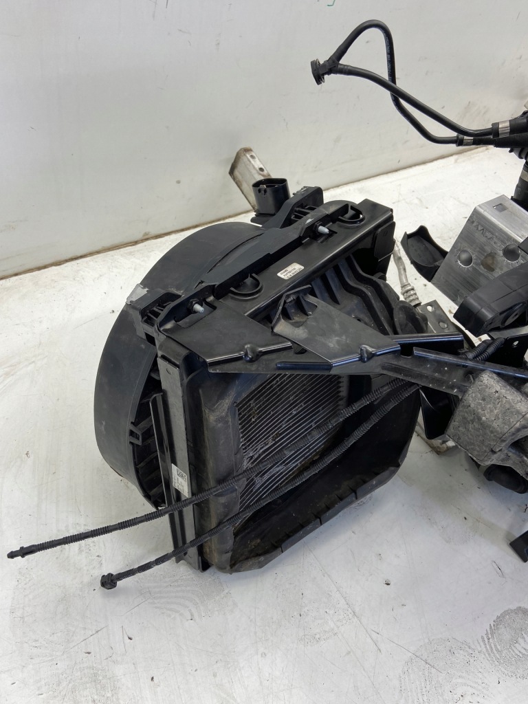 Mercedes gla ii 2.0t h247 ремінь передній 45s 16.438km 2022r в Україні