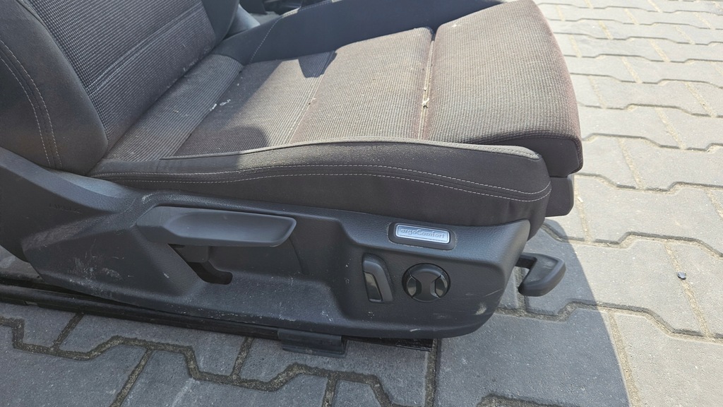 фото №5, Vw passat b8 kombi сиденья комплект сидений версия uk