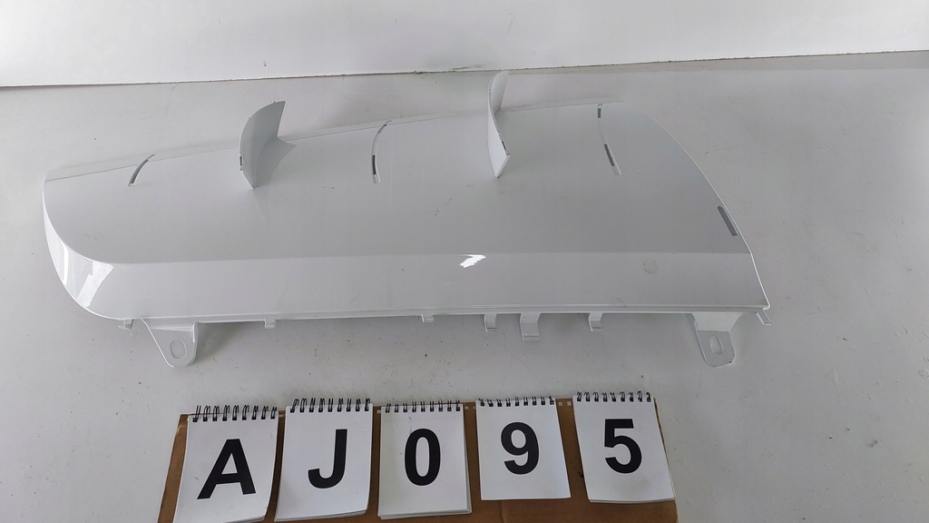 фото №1, Mercedes actros mp4 ветровик кабины крыла левая перед