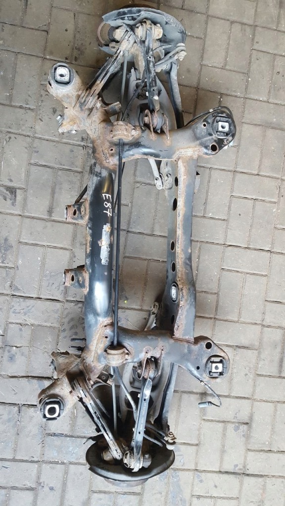 фото №1, Подрамник задняя задние bmw e87