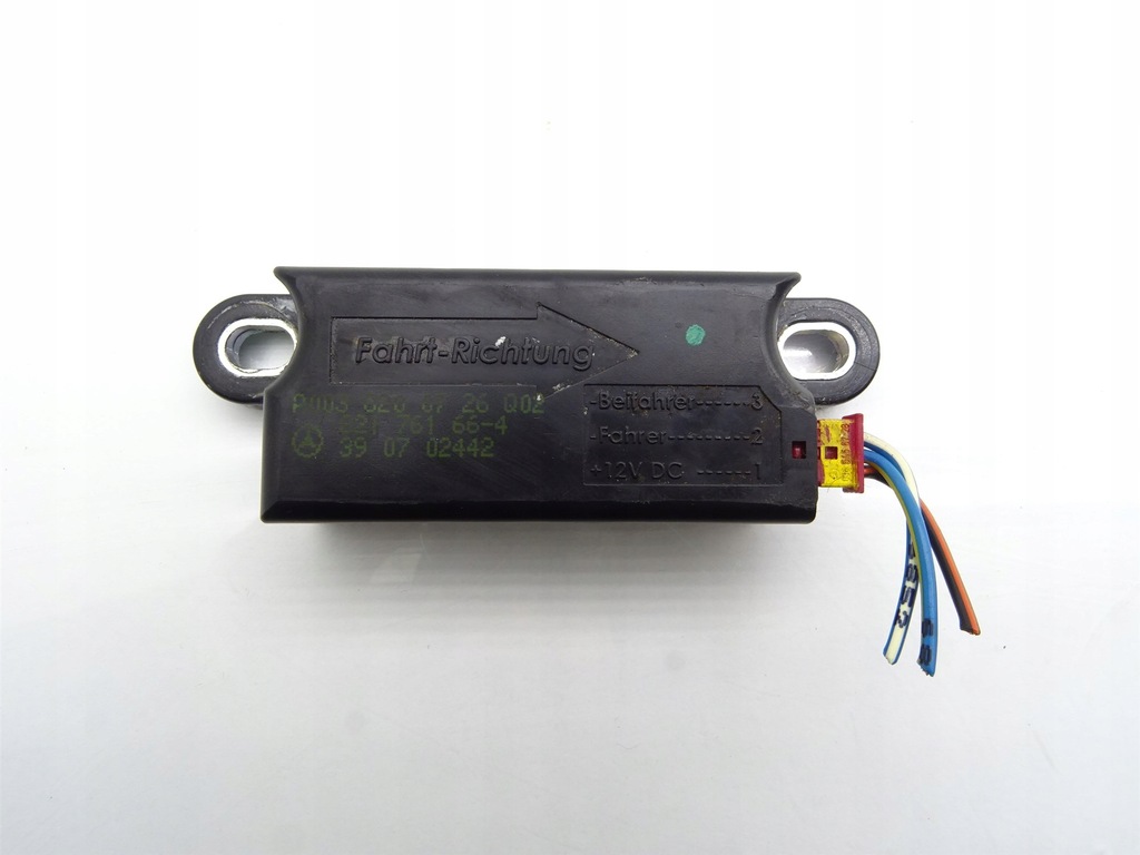 фото №1, Кронштейн зеркало внутреннего a0038200726 mercedes cls c219 w219