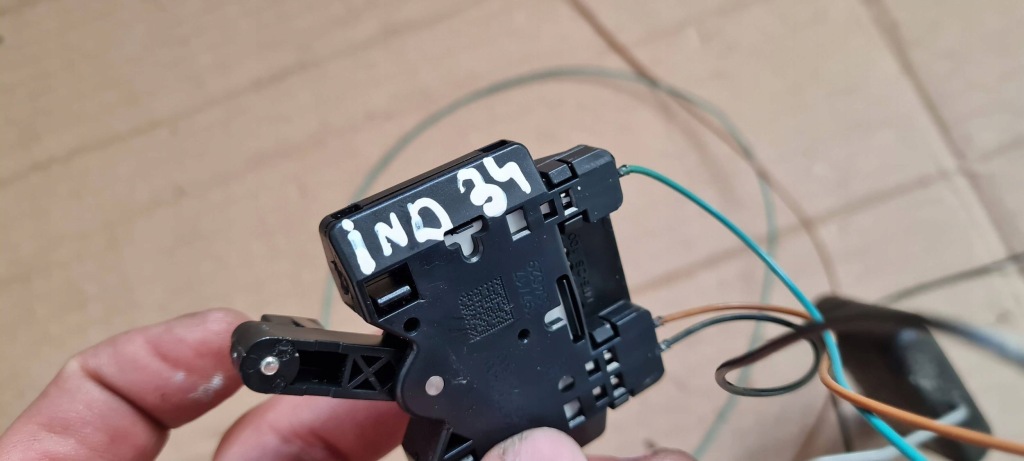 A4 b9 8w датчик уровня топлива поплавок a2c87267300 a5 8w Цена