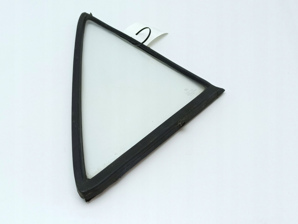 Скло трикутне двері задніх ліва сторона mercedes-benz compakt w115 Доставка