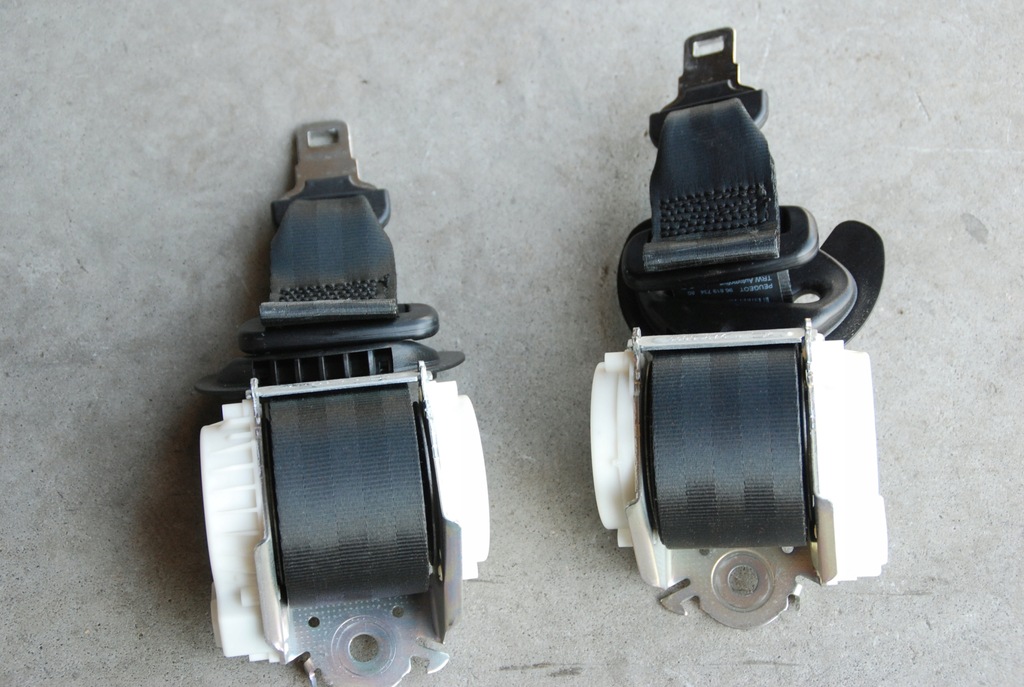 фото №2, Pas безпеки задня l / p 3 ряд peugeot 5008 i