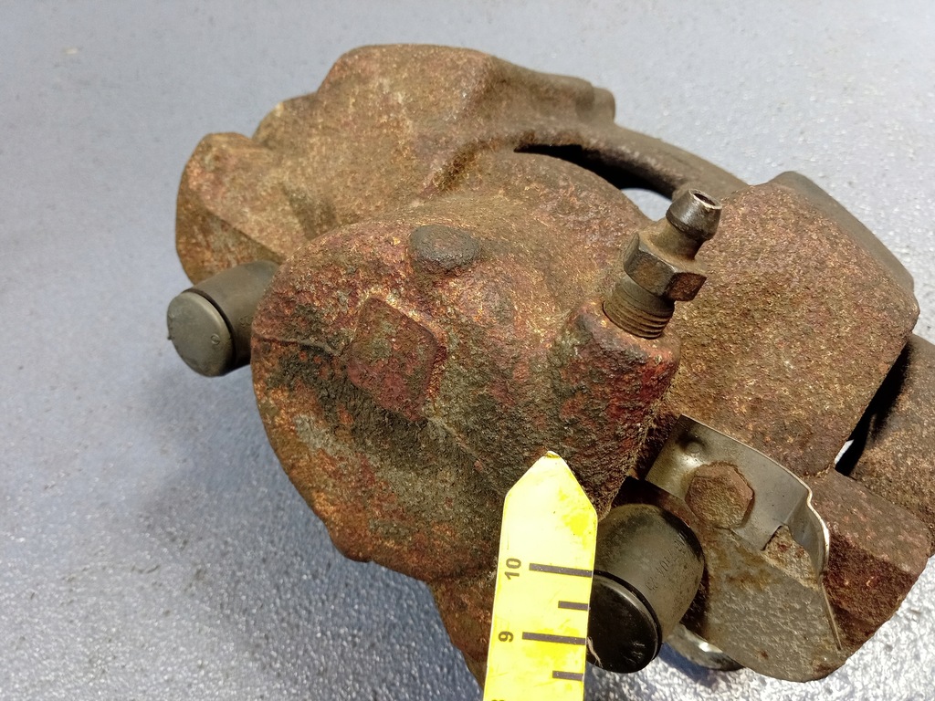 фото №6, Alfa romeo 159 1.9 jtd суппорт перед правый