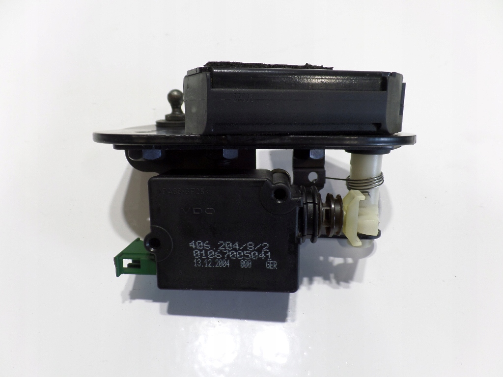 фото №1, Discovery iii замок кришки багажника 51247016049