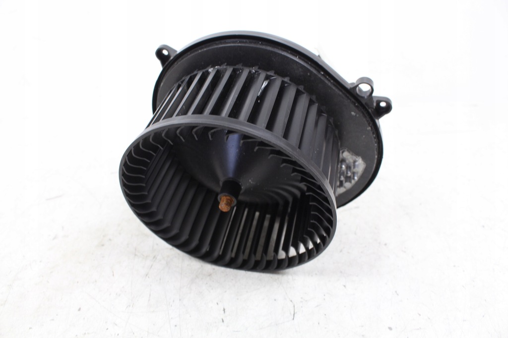 фото №1, Вентилятор воздуходувка bmw 2 f22 2018