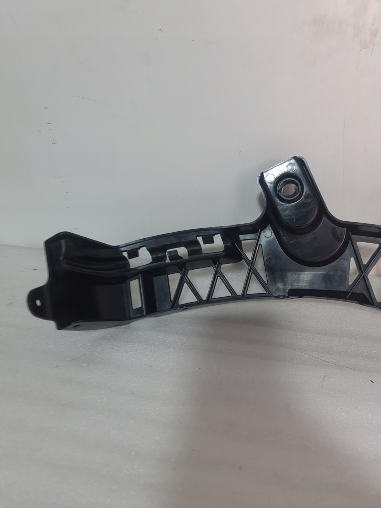 Напрямна кронштейн бампера лівий задній mercedes cla 118 Київ