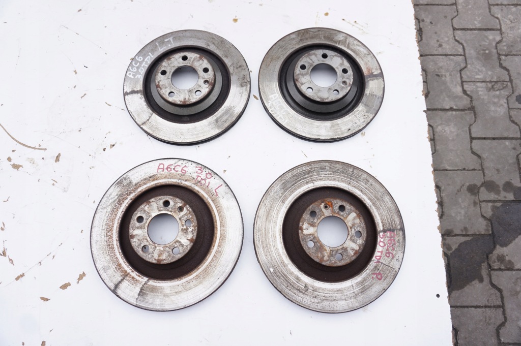 фото №1, Диск гальмівні диски перед 350 задня 330 audi a6 c6 3.0 tdi