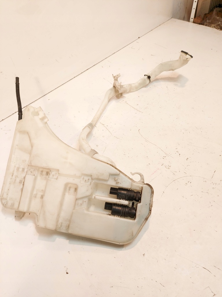 фото №1, Bmw f11 бачок омивача + 2x насос