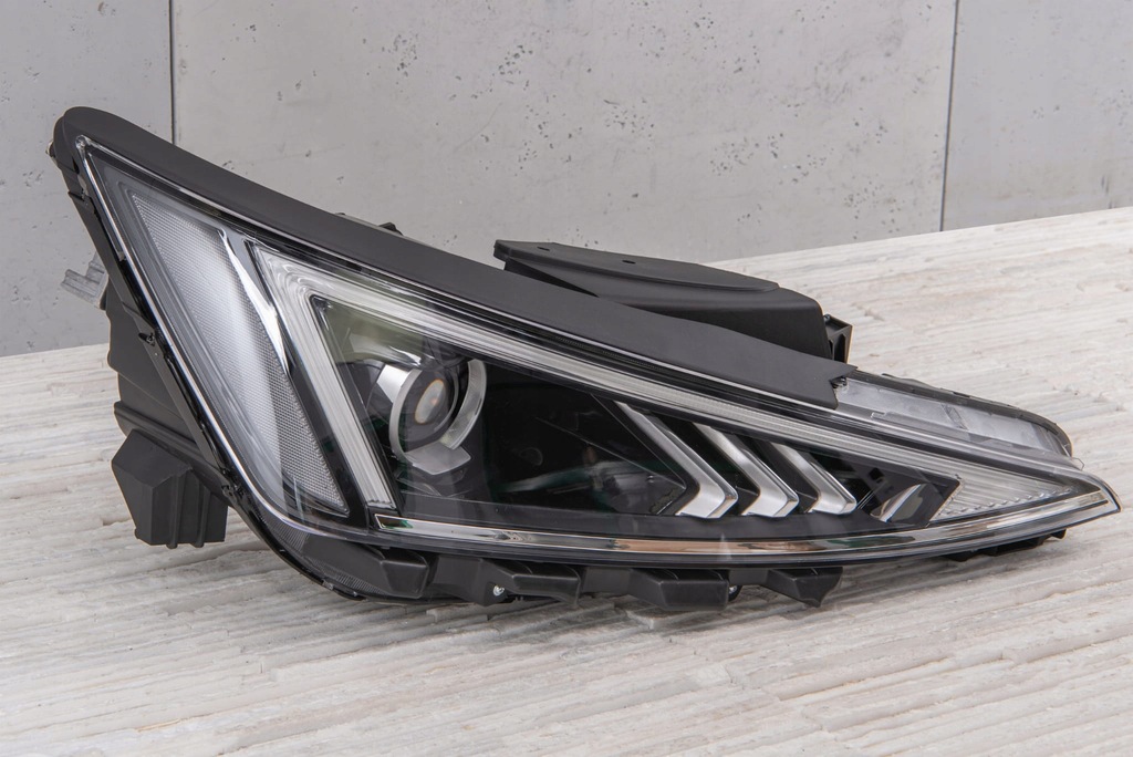 фото №12, Hyundai elantra vi ad 2018-2020 лампа передняя правая led 92102f2600