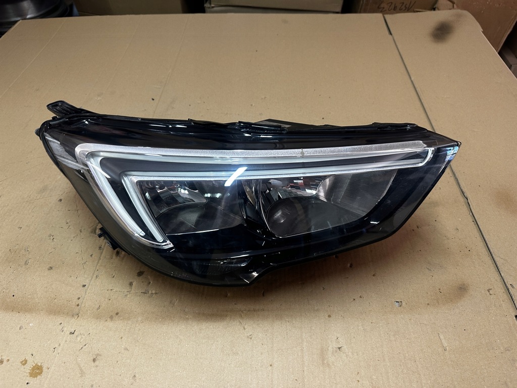 фото №1, Лампа звичайна + led opel crossland x lift 13467968