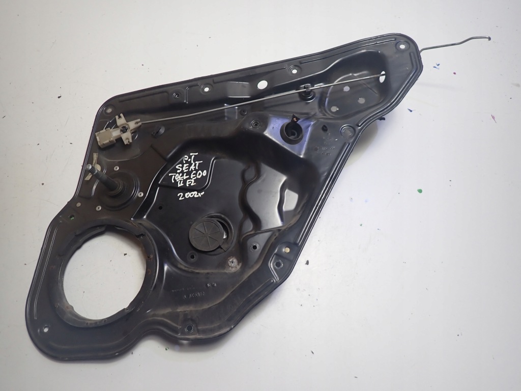 Подъемник стекло задний  правый seat toledo ii fl 02 mech Оригинал