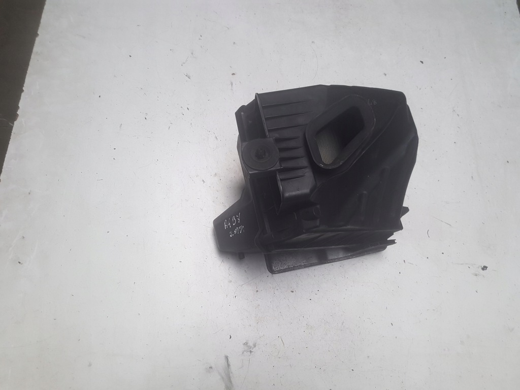 фото №1, Audi a4 b7 04-07r 2.0 tdi корпус фільтра повітря