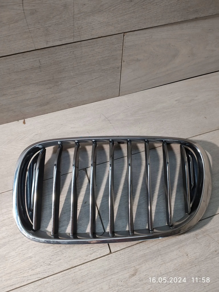 фото №1, 8316. bmw 7 g11 решітка решітка радіатора ліва 7357011