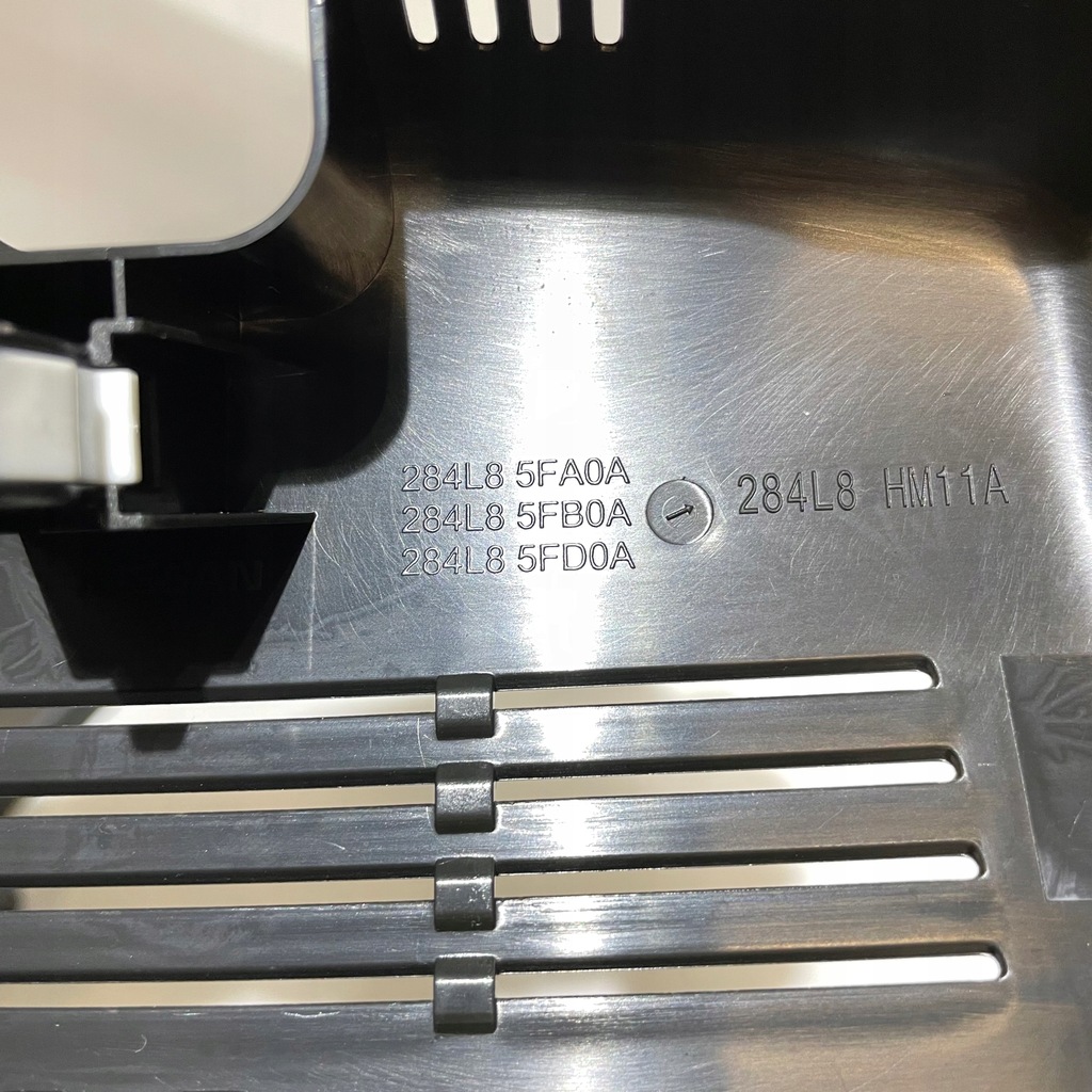 фото №3, Nissan micra k14 зеркало внутреннее фотохромный