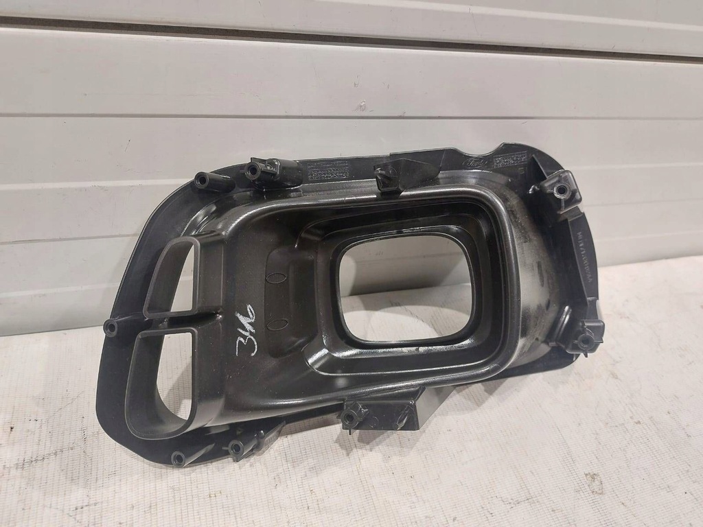 фото №3, Ford ranger 2019 права сторона решітка протитуманної фари