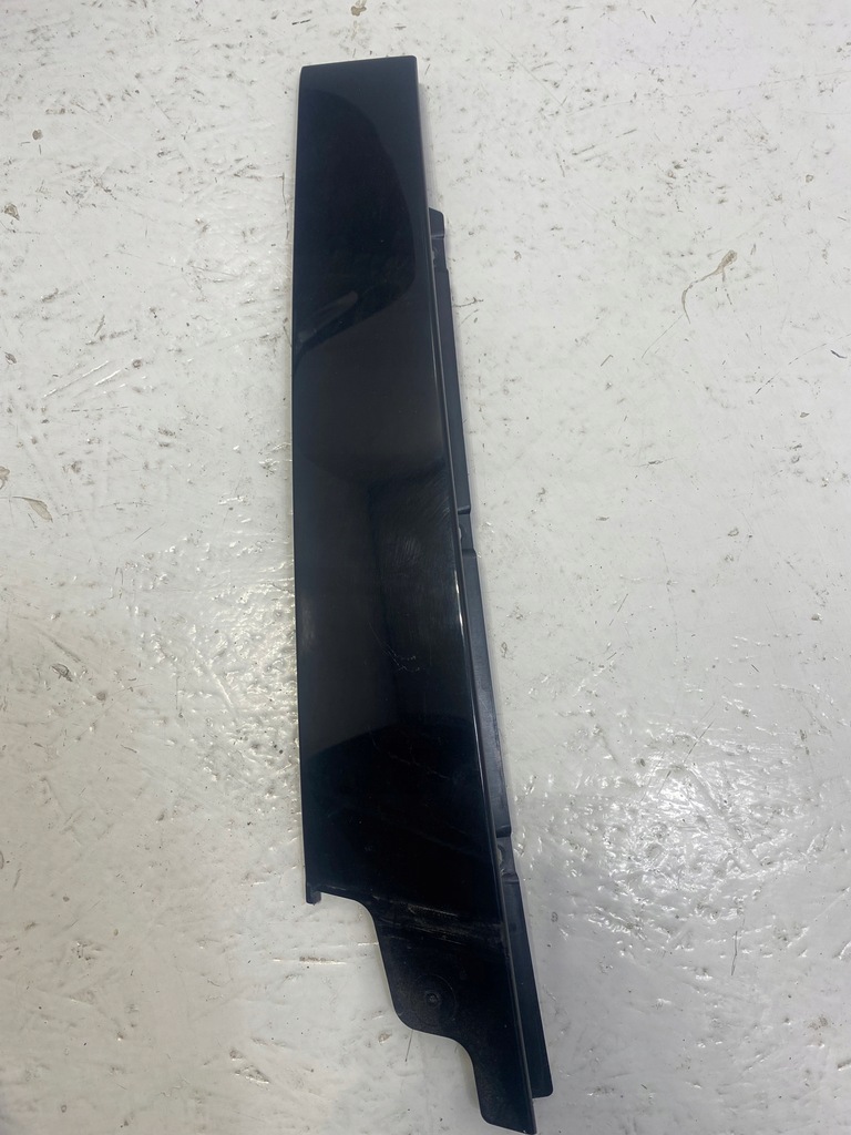 фото №1, Audi q3 накладка стійка правий перед 8u0837902c