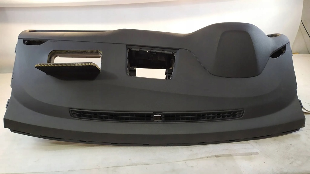 фото №12, Консоль панель приладів приладова панель приладів vw golf sportsvan