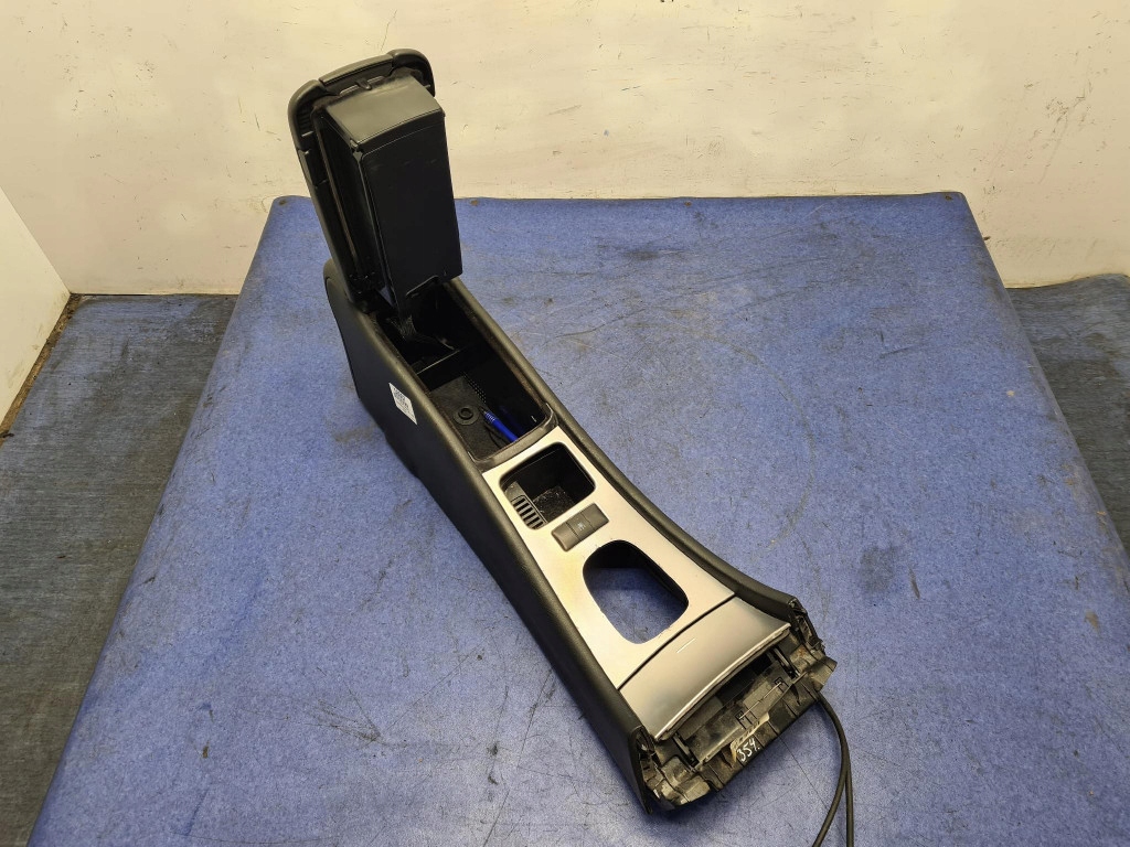 Mercedes w203 lift kombi тунель середній Зі Шроту