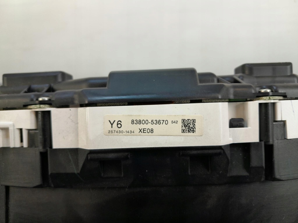 фото №5, Lexus is ii 2.2 d лічильник прилади 83800-53670