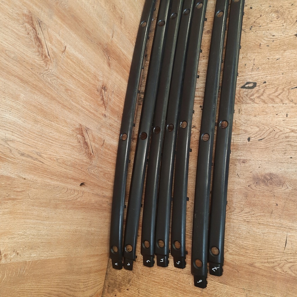 фото №8, Молдинг накладка бампера задня задня bmw e46 7030606