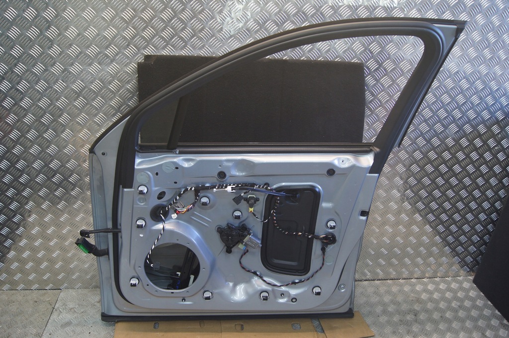 фото №9, Porsche macan turbo s дверь перед передние правое