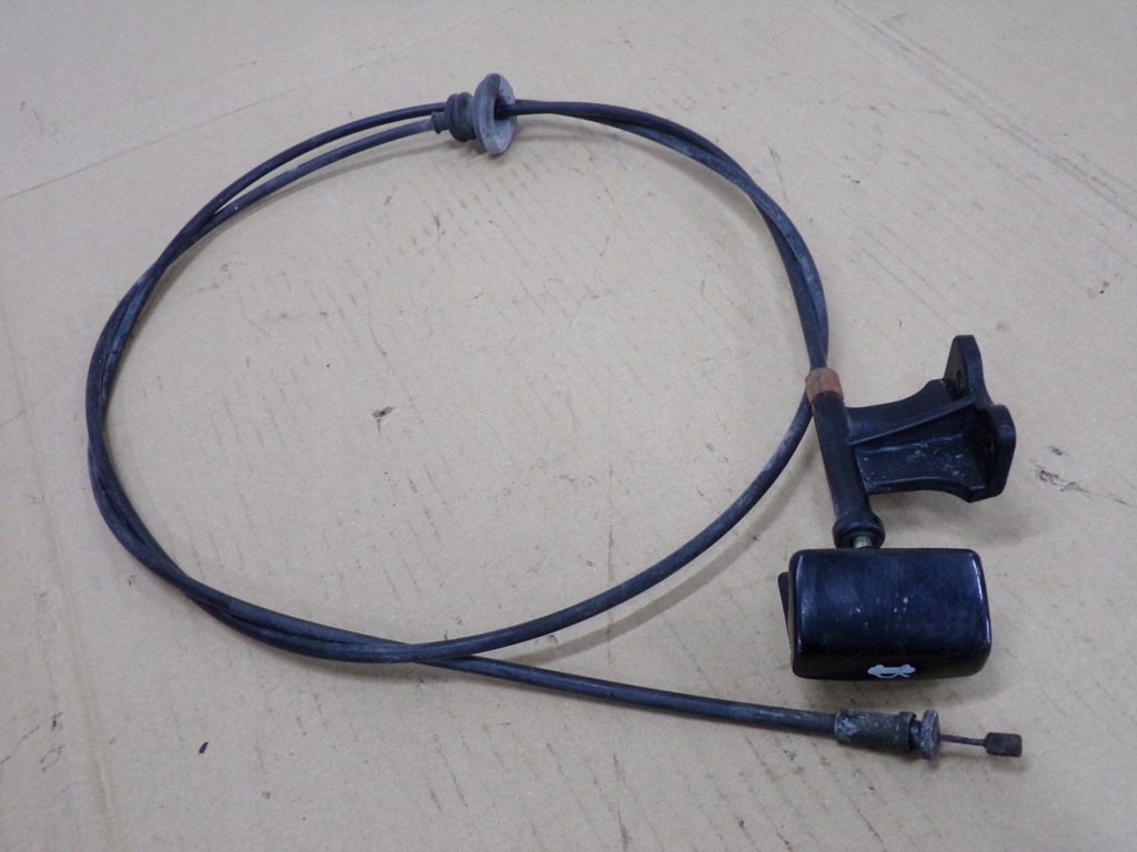 фото №1, Navara d21 king cab трос тяга капот