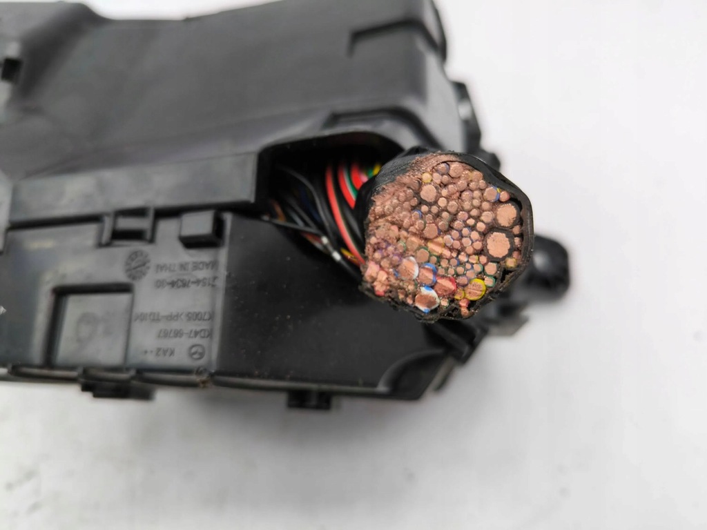 фото №5, Mazda cx-5 2013 рамка / модуль предохранителей