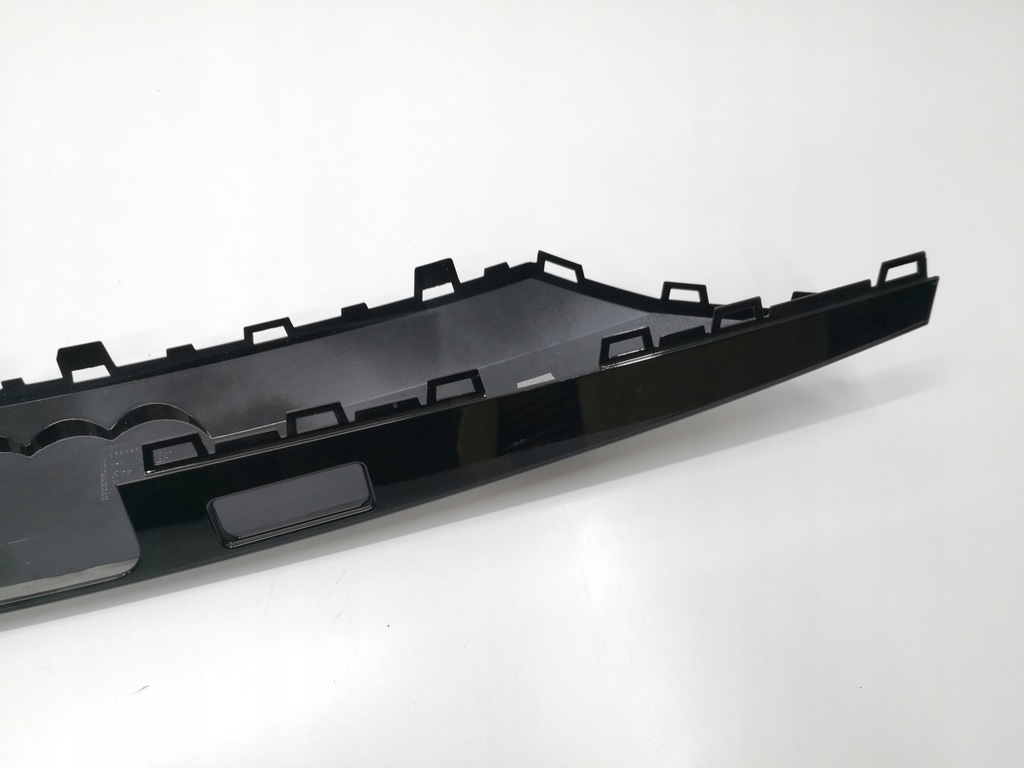 фото №7, Молдинг накладка кришки audi rsq8 sq8 4m8 задня