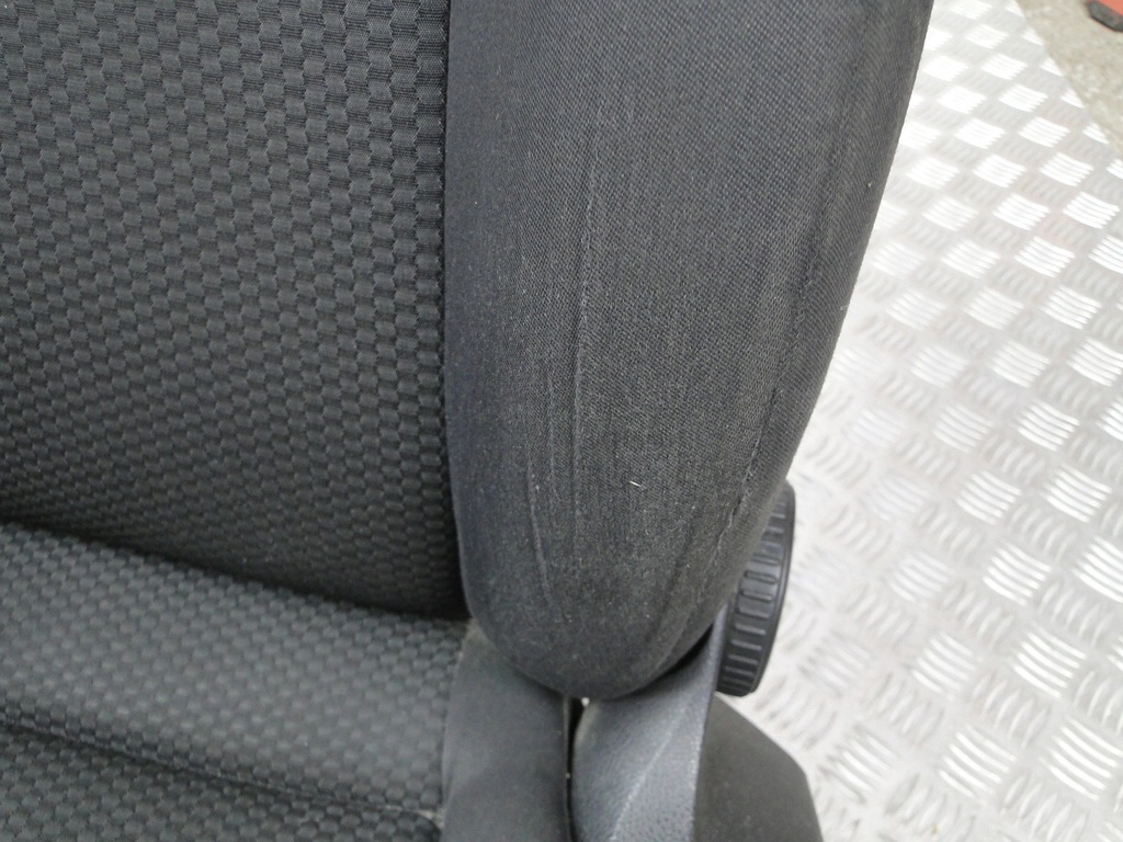 фото №5, Сиденья комплект vw. golf 5 plus подогрев